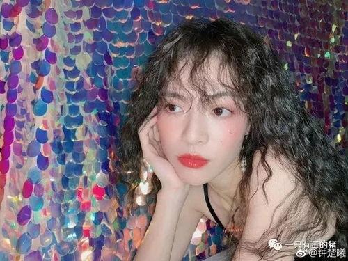 新瓜爆料钟楚曦视频,新瓜爆料背后的真相揭秘 第2张 新瓜爆料钟楚曦视频,新瓜爆料背后的真相揭秘 第2张